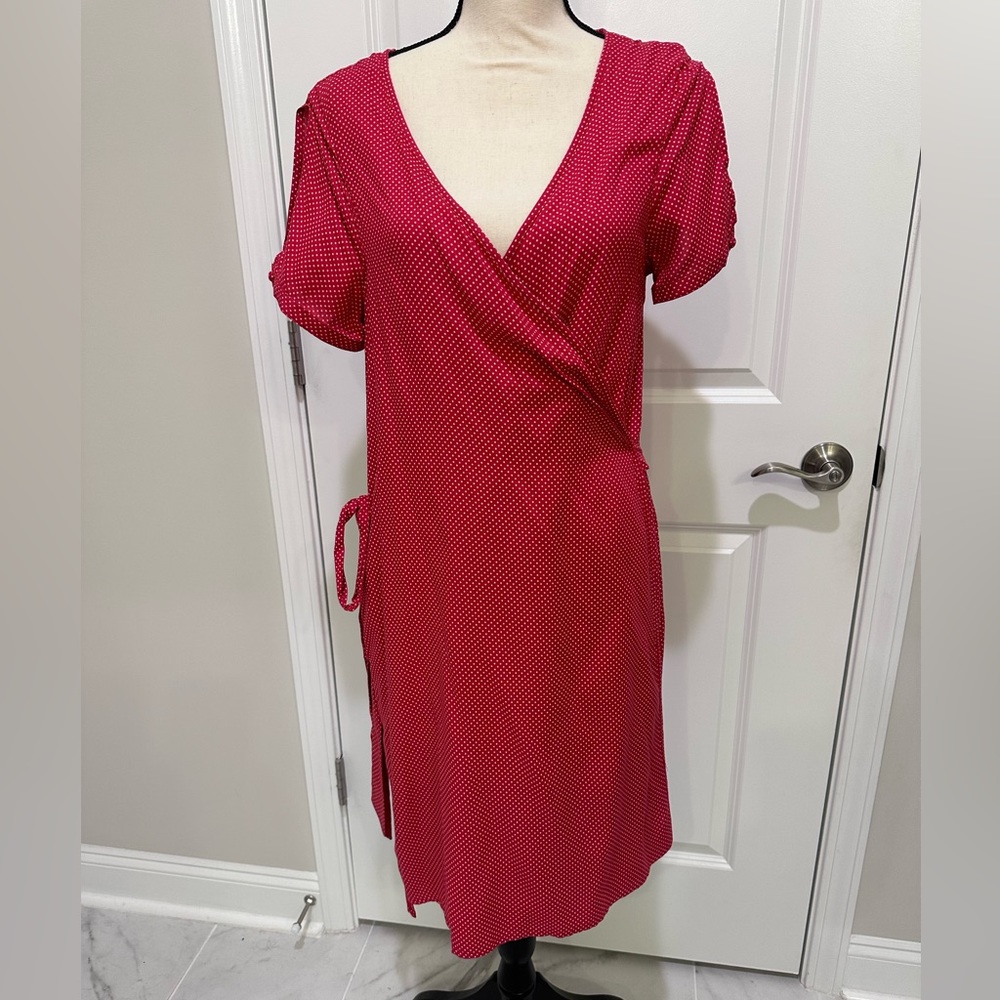NWT Roxy wrap dress, red with white polka dots, Size L